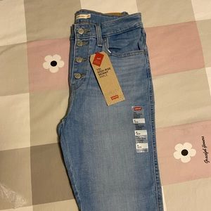 Levi’s High Rise Skinny Ankle Jeans